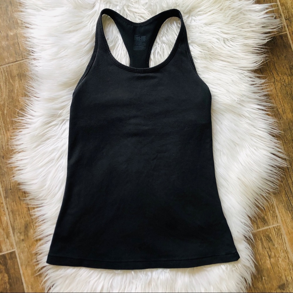 Nike DriFit tank w/ built in sports bra 💦